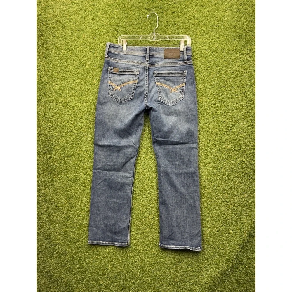 BKE Jeans Mens 32x30 Jake Straight Leg Light Wash Buckle Stretch Modern Y2K Work